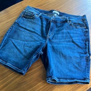 bermuda lane bryant jean shorts!!